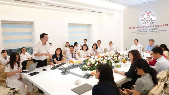 BV Đa khoa Xanh Pôn và Đại học Dược Hà Nội