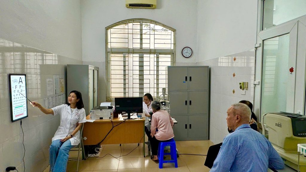 Khám bệnh miễn phí